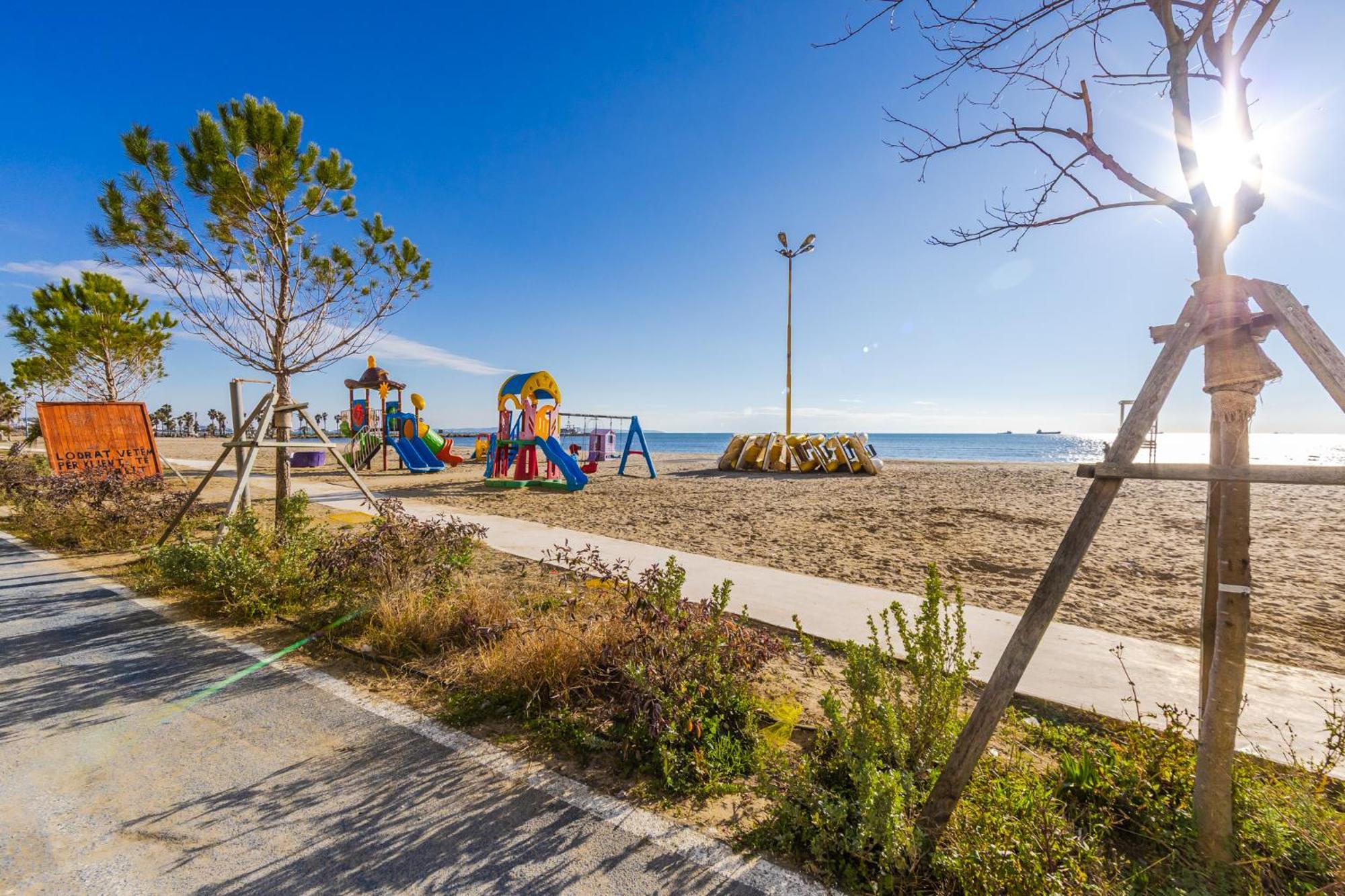 The Beachfront Apartment Durrës 외부 사진